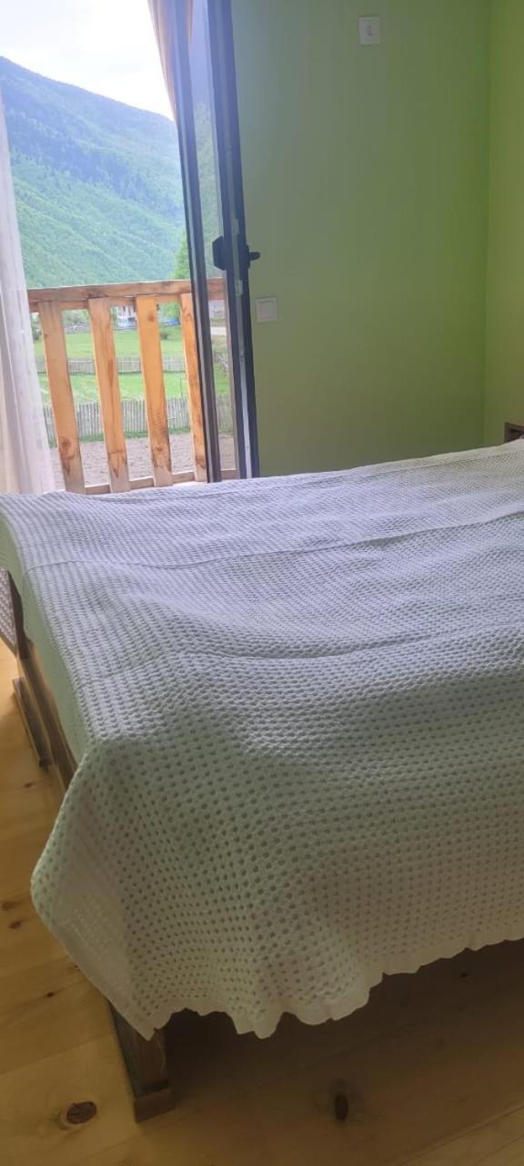 Guest House Guli 메스티아 객실 사진
