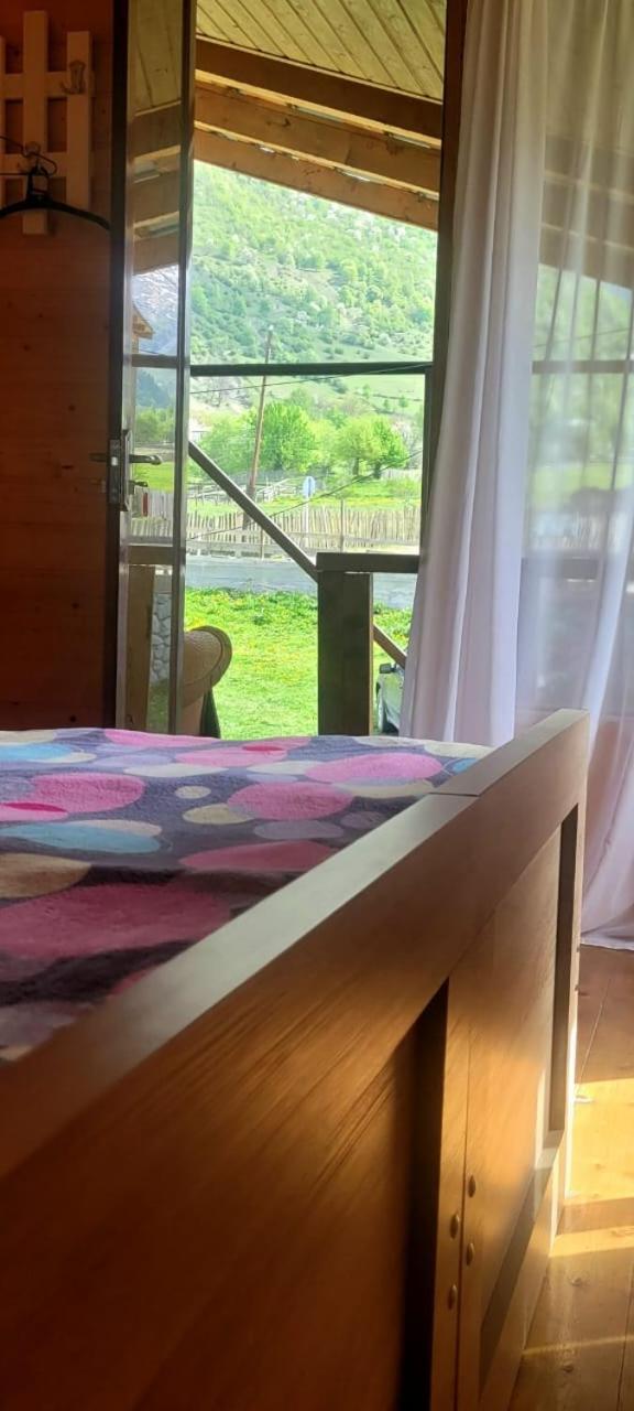 Guest House Guli 메스티아 객실 사진